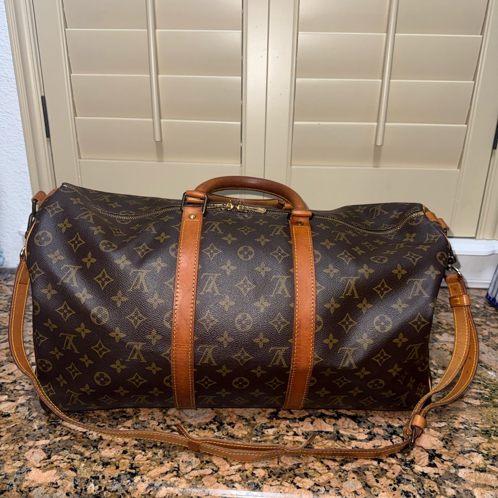 Louis Vuitton Monogram Canvas Keepall Bandouliere 50